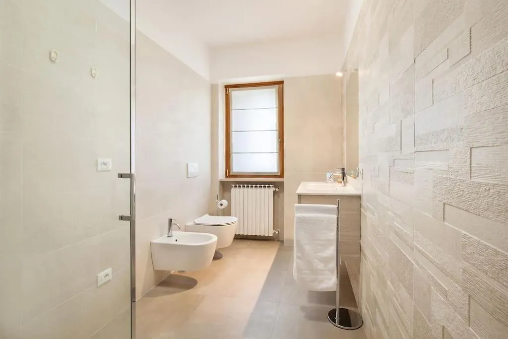 Casa La Palma-Comodo Appartamento Vicino Al Lago Costermano sul Garda Italien