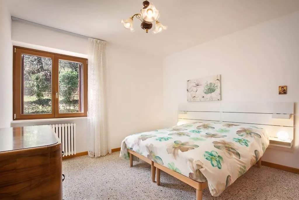 Casa La Palma-Comodo Appartamento Vicino Al Lago Costermano sul Garda Italien