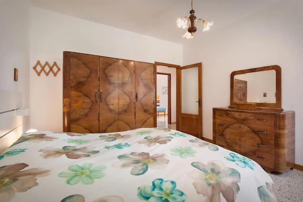 Lägenhet Casa La Palma-Comodo Appartamento Vicino Al Lago Costermano